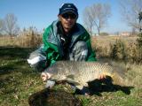 Float, 	Grass carp 